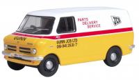 76CFV001 Oxford Diecast Bedford CF Gunn JCB